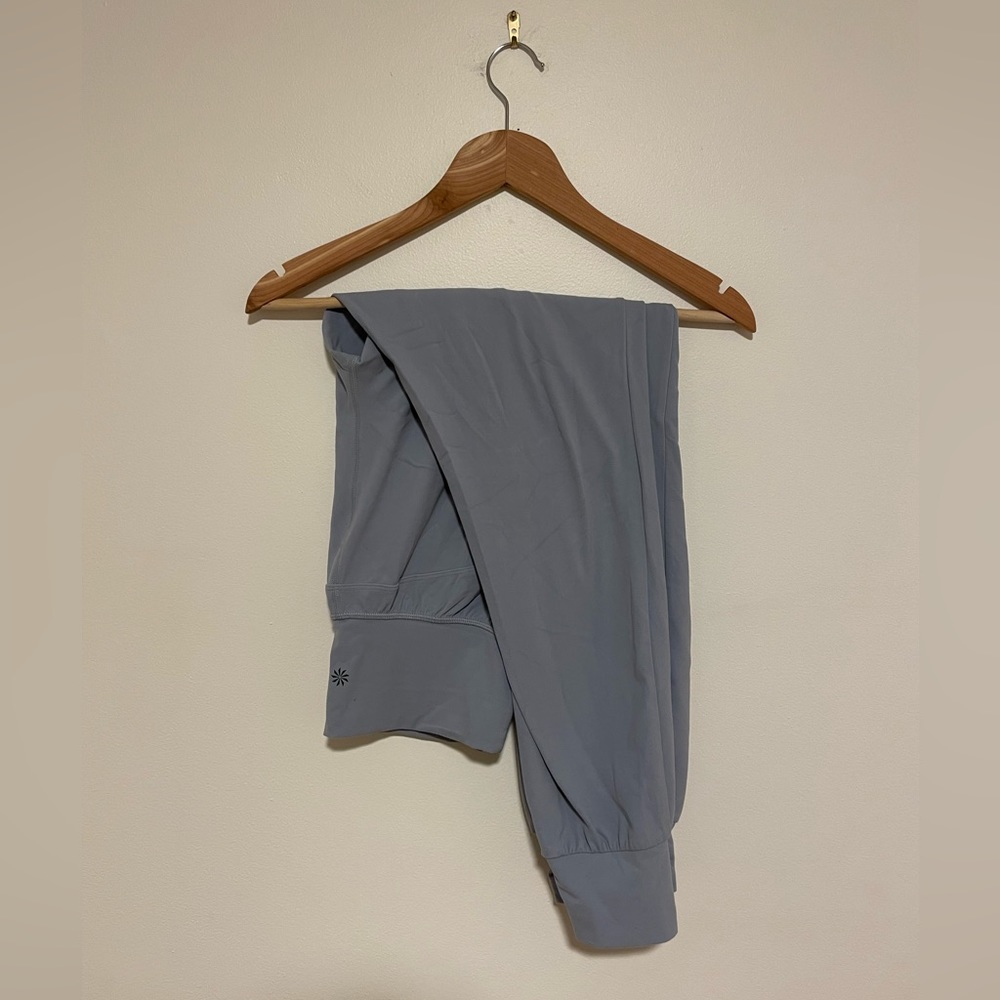 Athleta Salutation Jogger Size Small